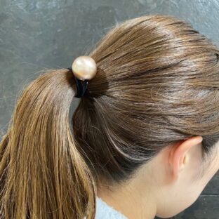 ヘアゴム　メタルボール　大人かわいい　オフィスアイテム　ピンクゴールド